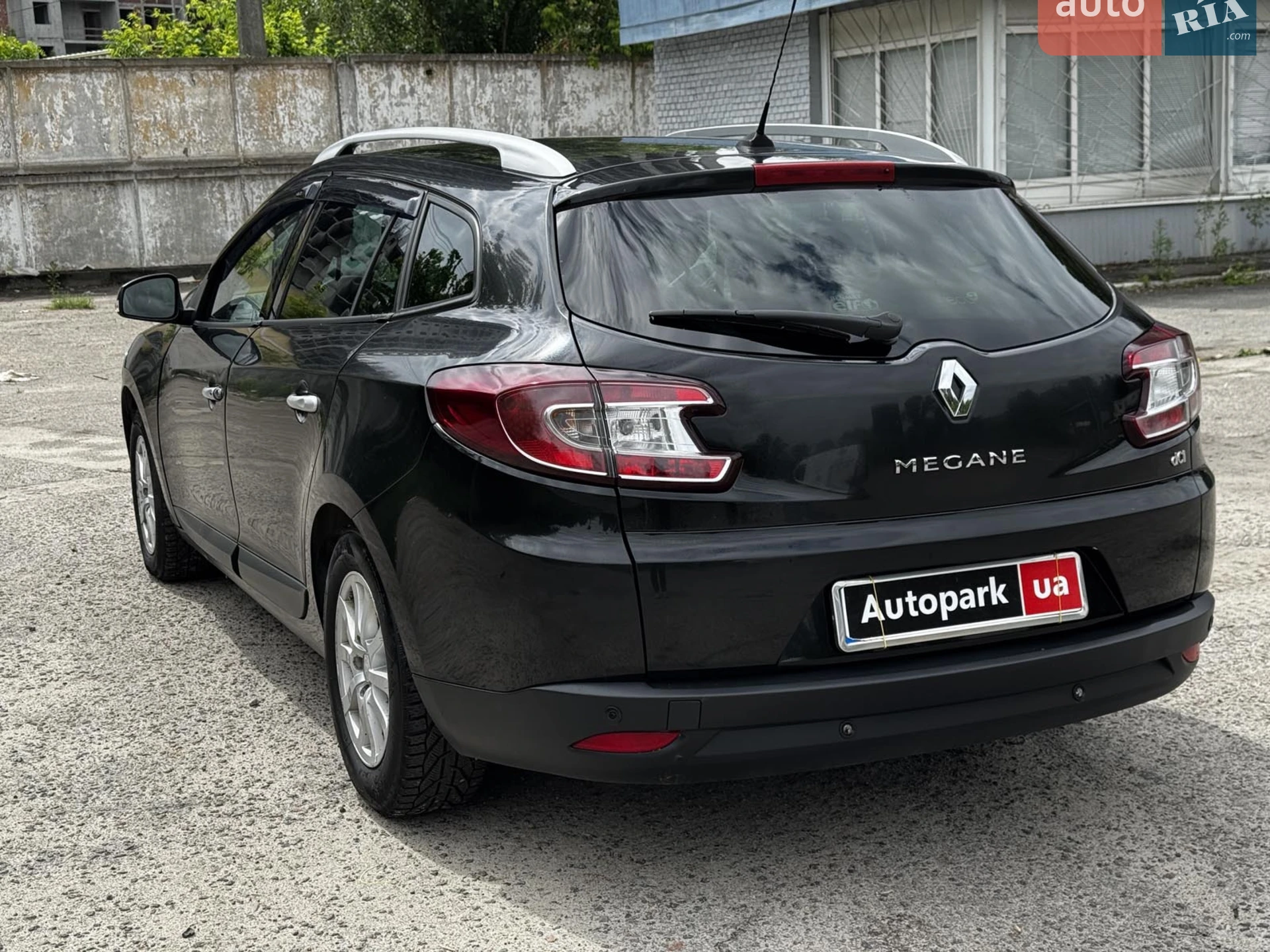 2010 Renault Megane - мініатюра 17