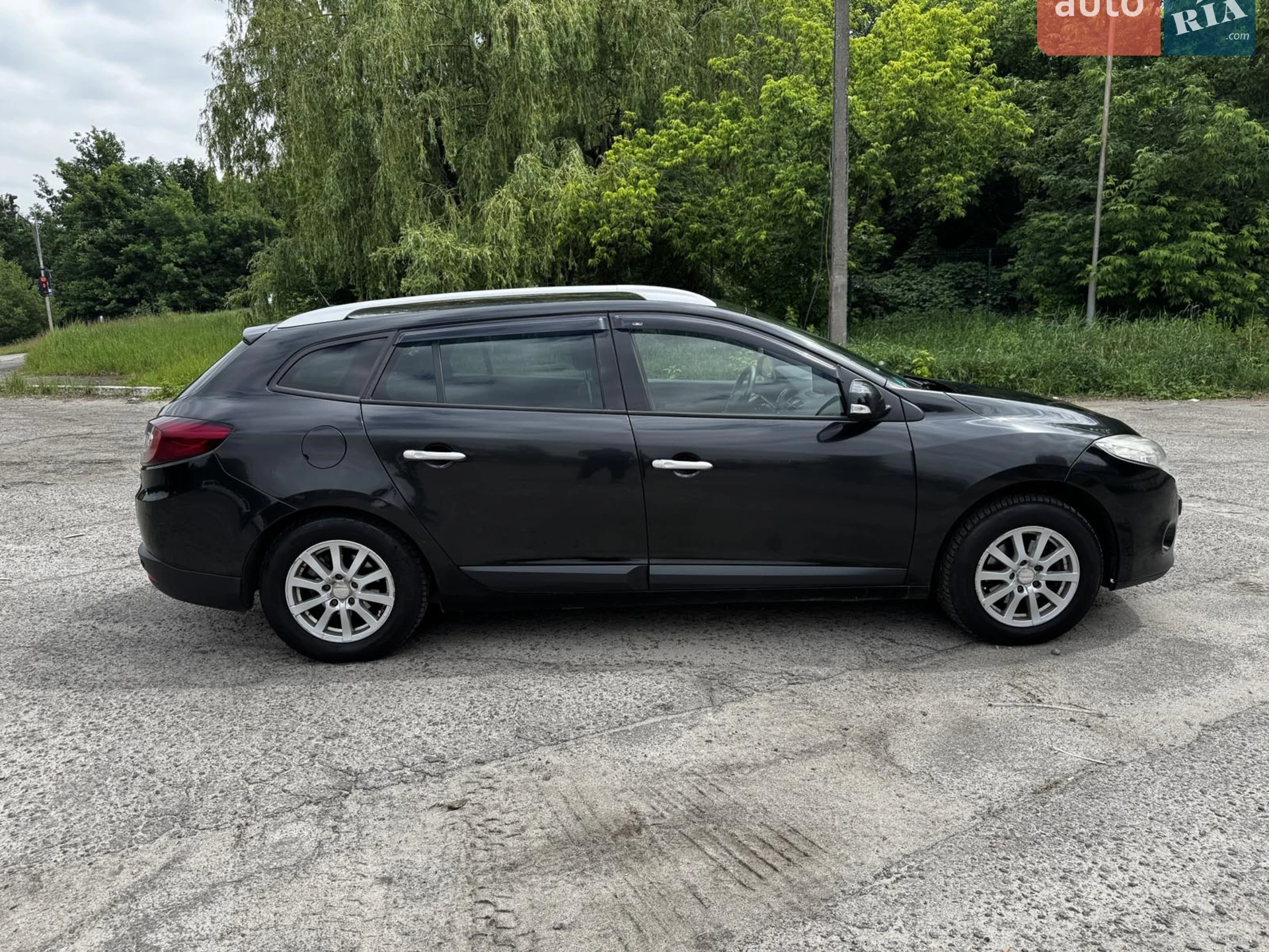 2010 Renault Megane - мініатюра 10