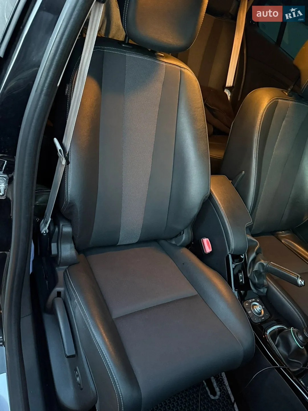 2013 Renault Megane - мініатюра 11