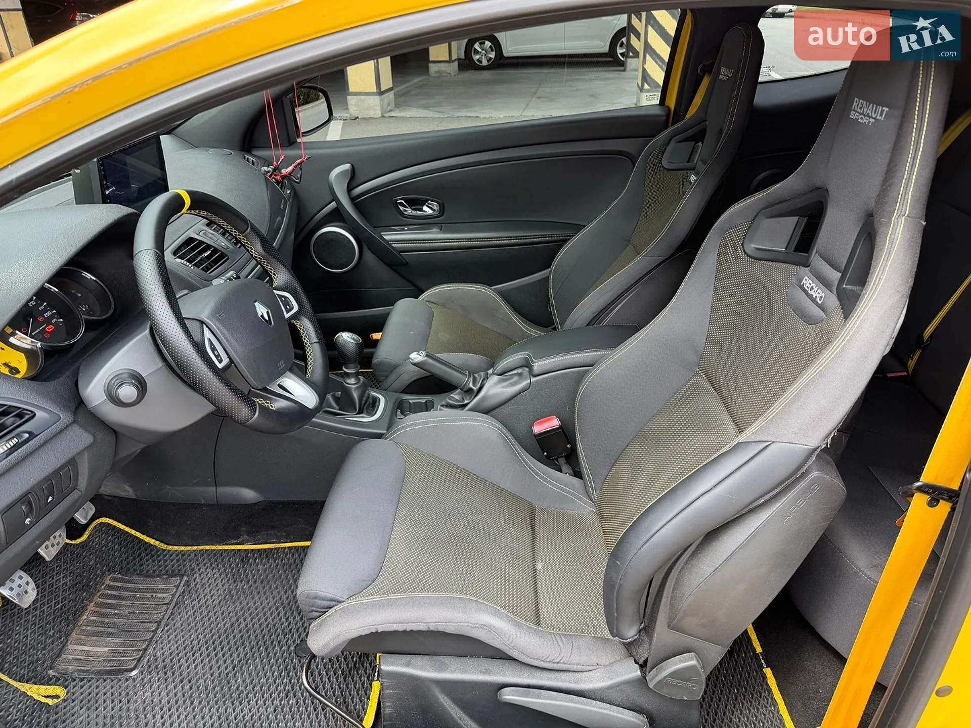 2012 Renault Megane - мініатюра 11
