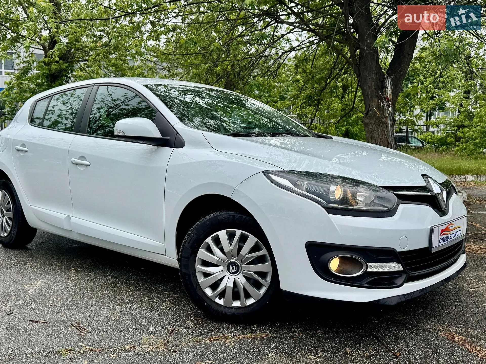 2015 Renault Megane - мініатюра 2