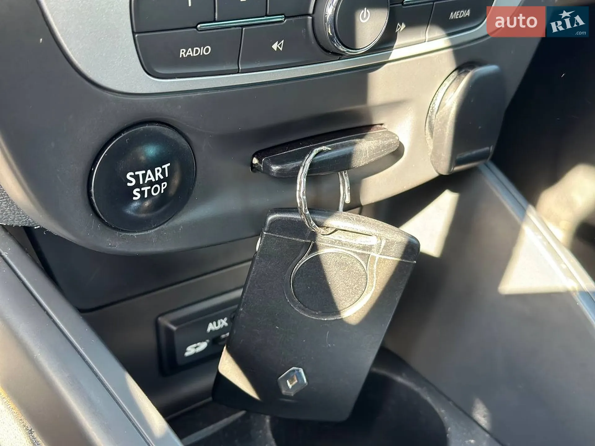 2016 Renault Megane - мініатюра 12