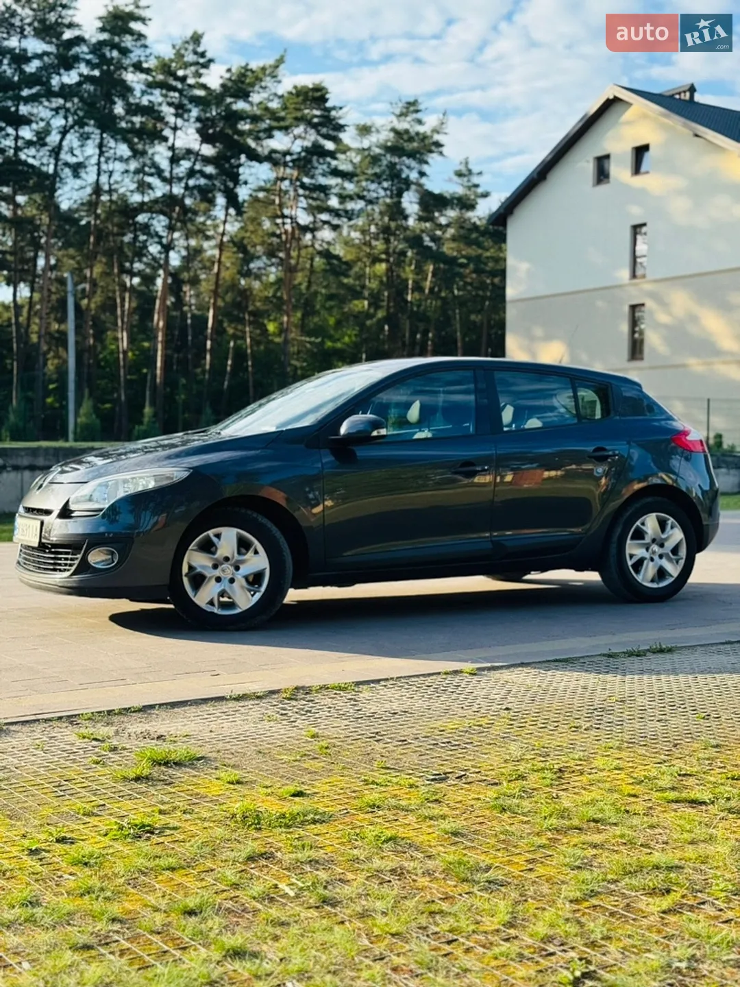 2012 Renault Megane - мініатюра 8