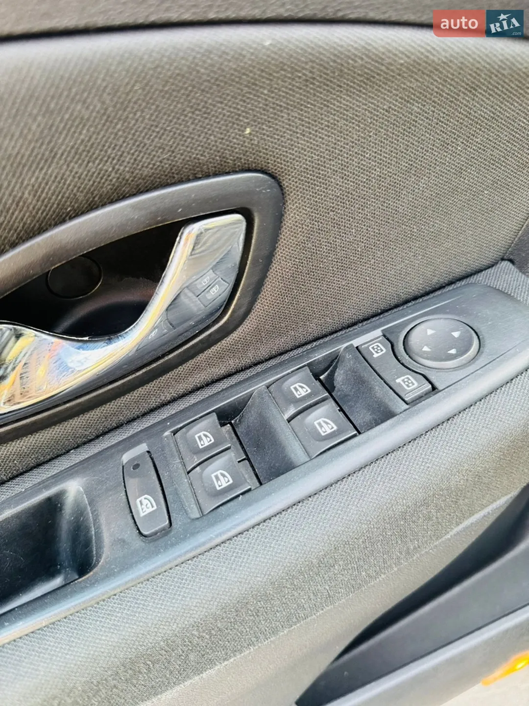 2012 Renault Megane - мініатюра 18