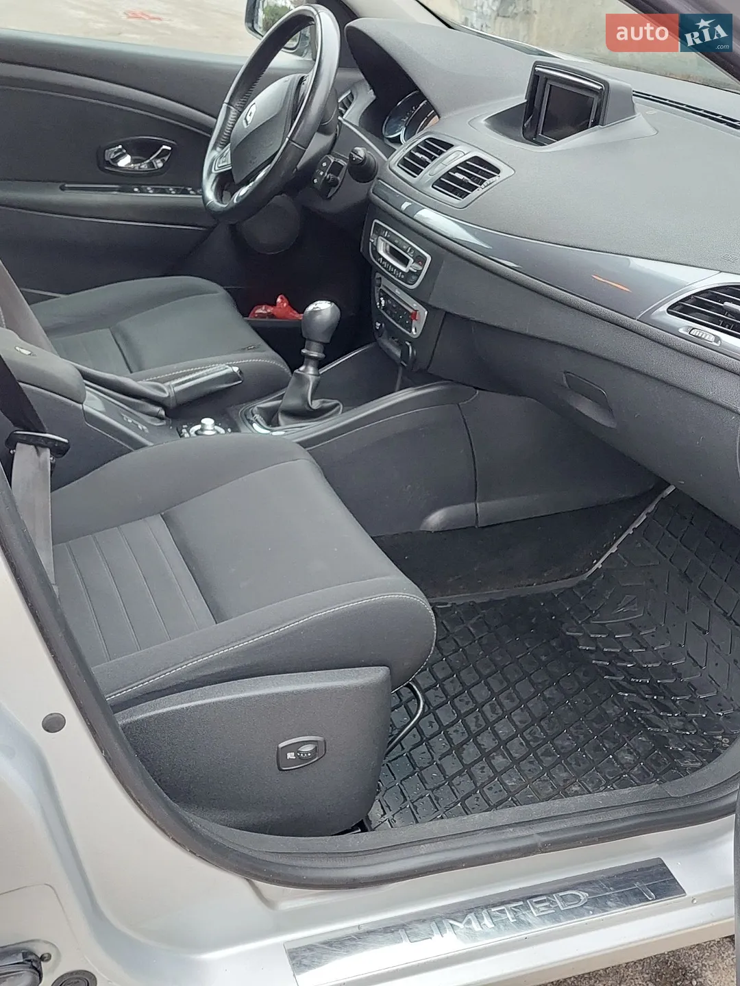 2014 Renault Megane - мініатюра 27