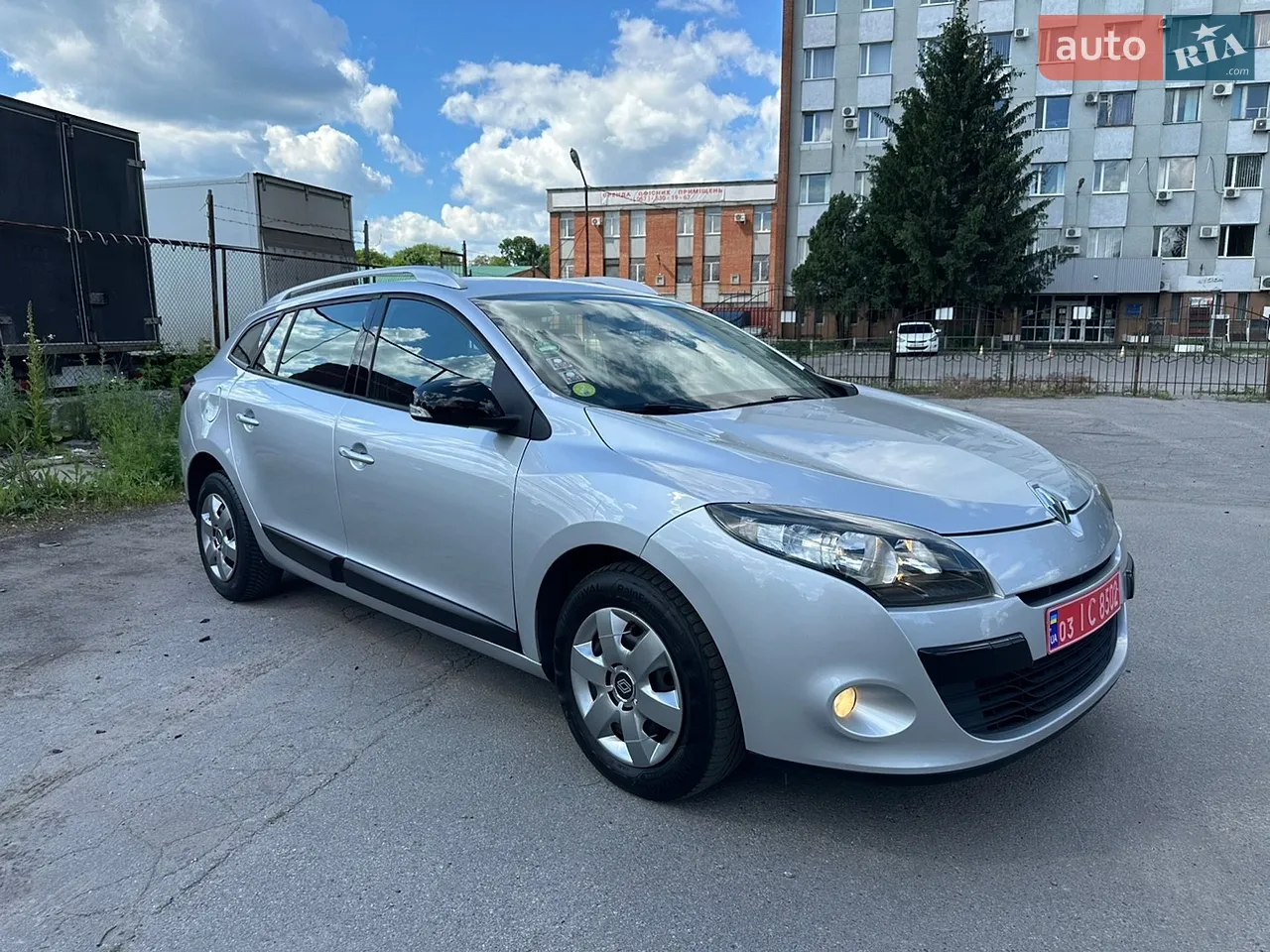 2012 Renault Megane - мініатюра 21