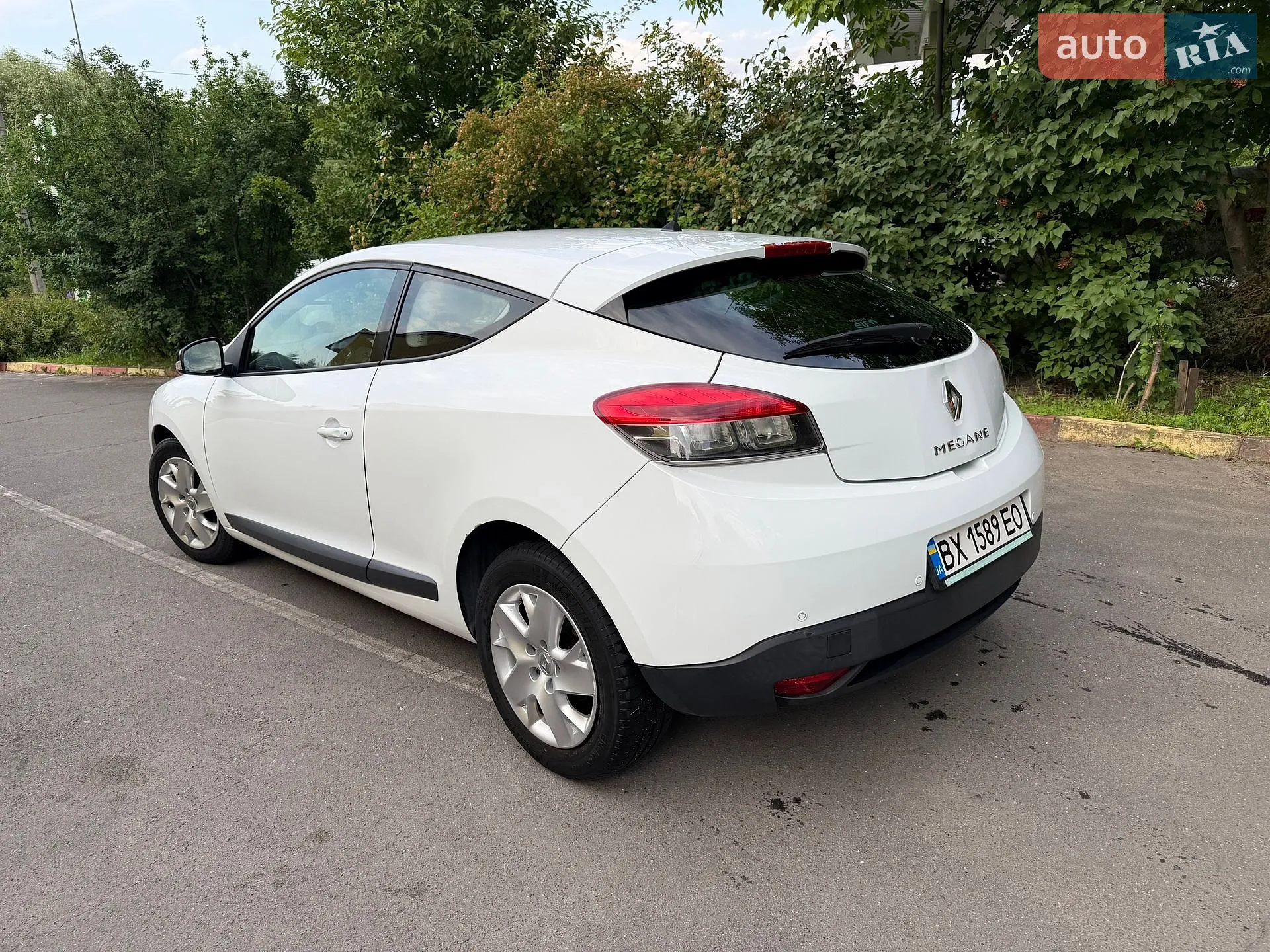 2010 Renault Megane - мініатюра 2