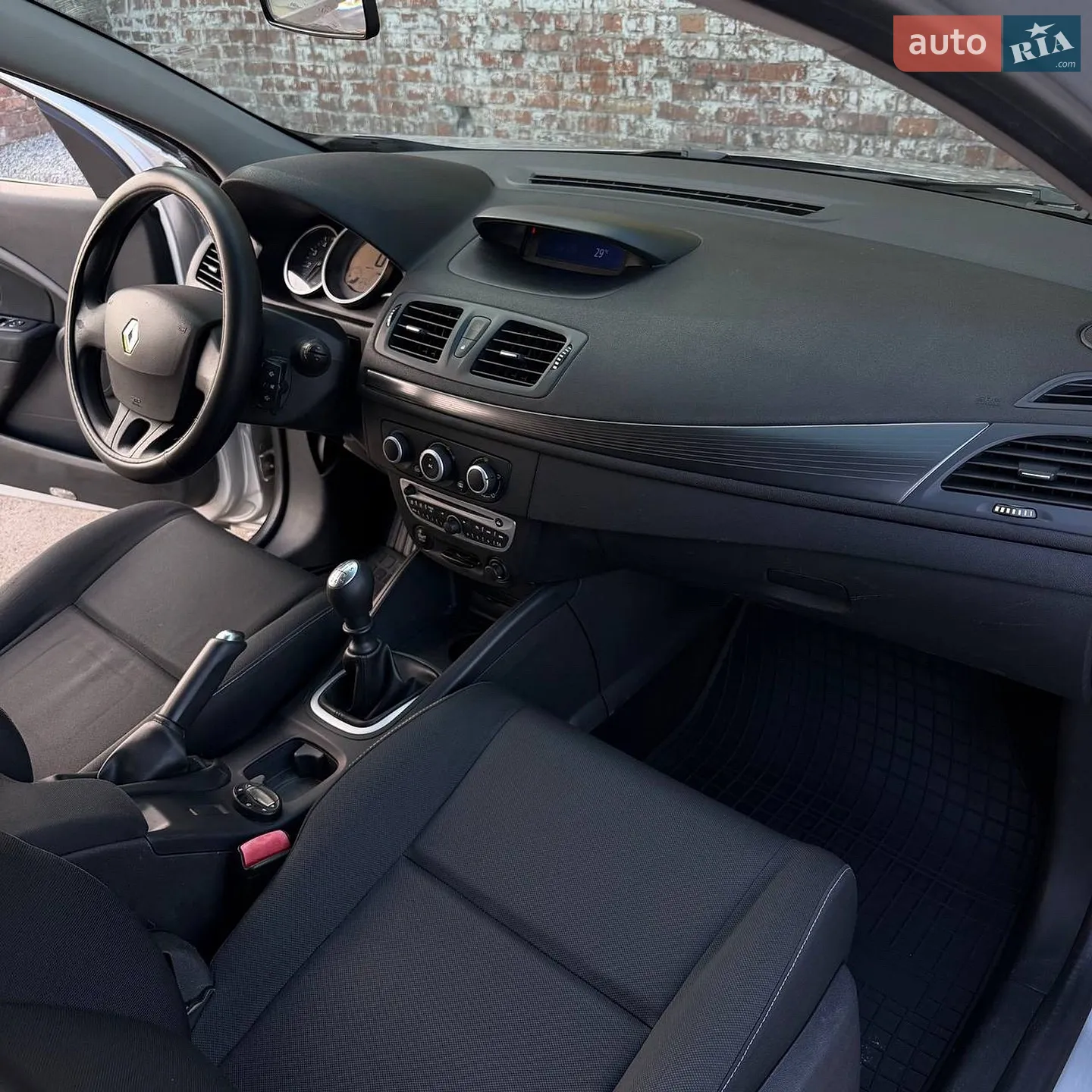 2011 Renault Megane - мініатюра 10
