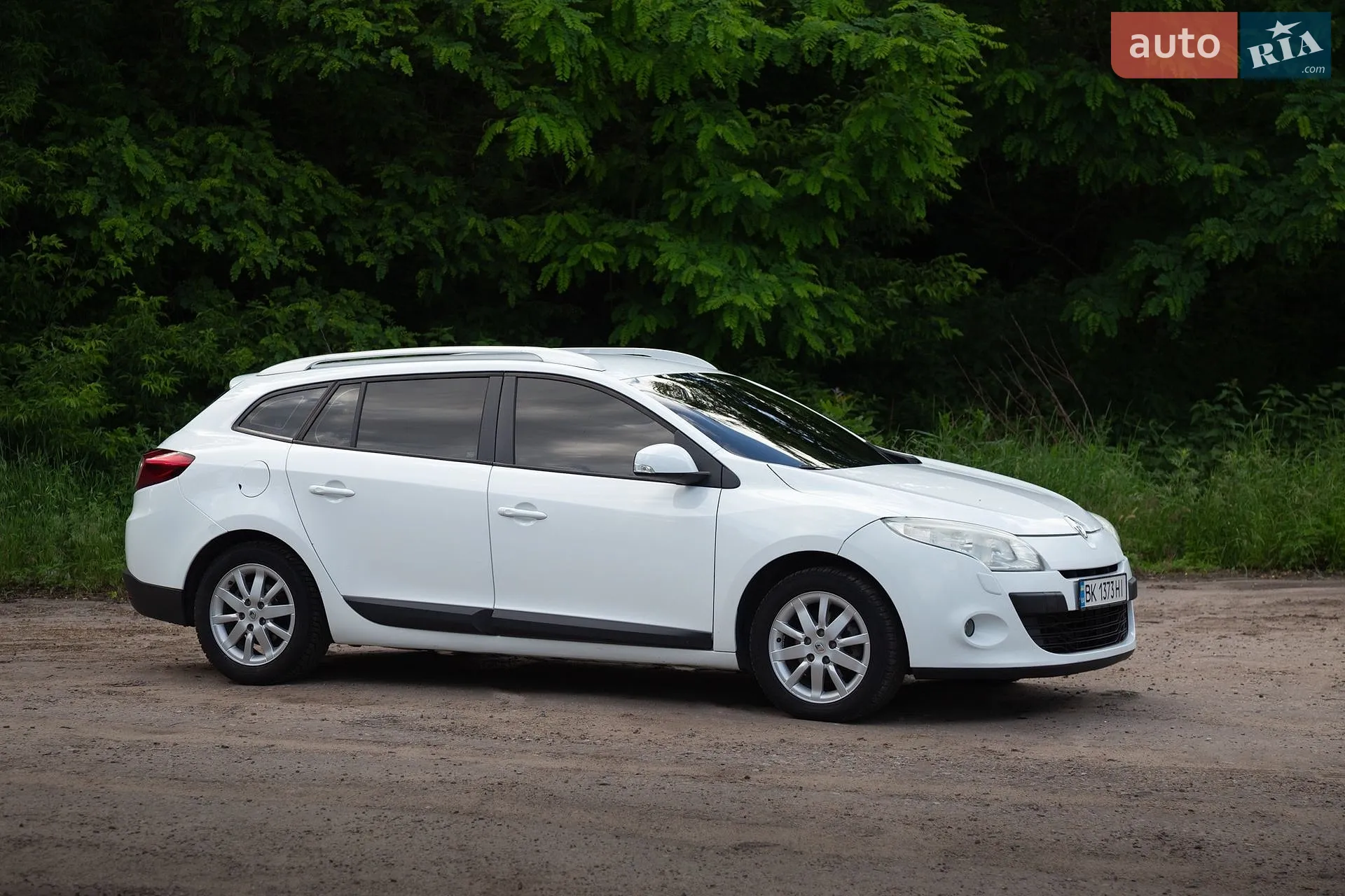 2010 Renault Megane - мініатюра 11