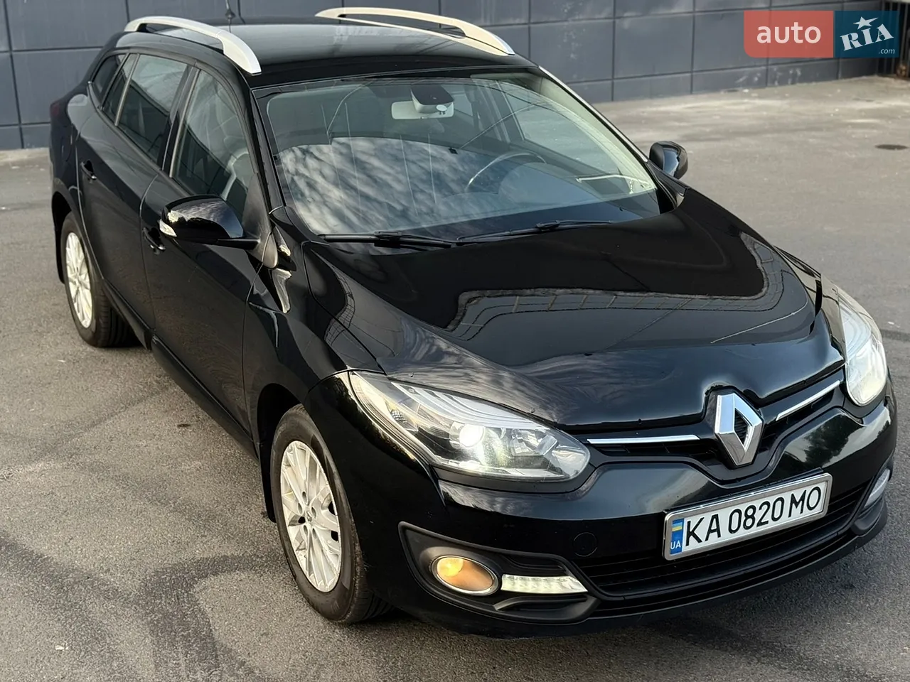 2017 Renault Logan - мініатюра 28
