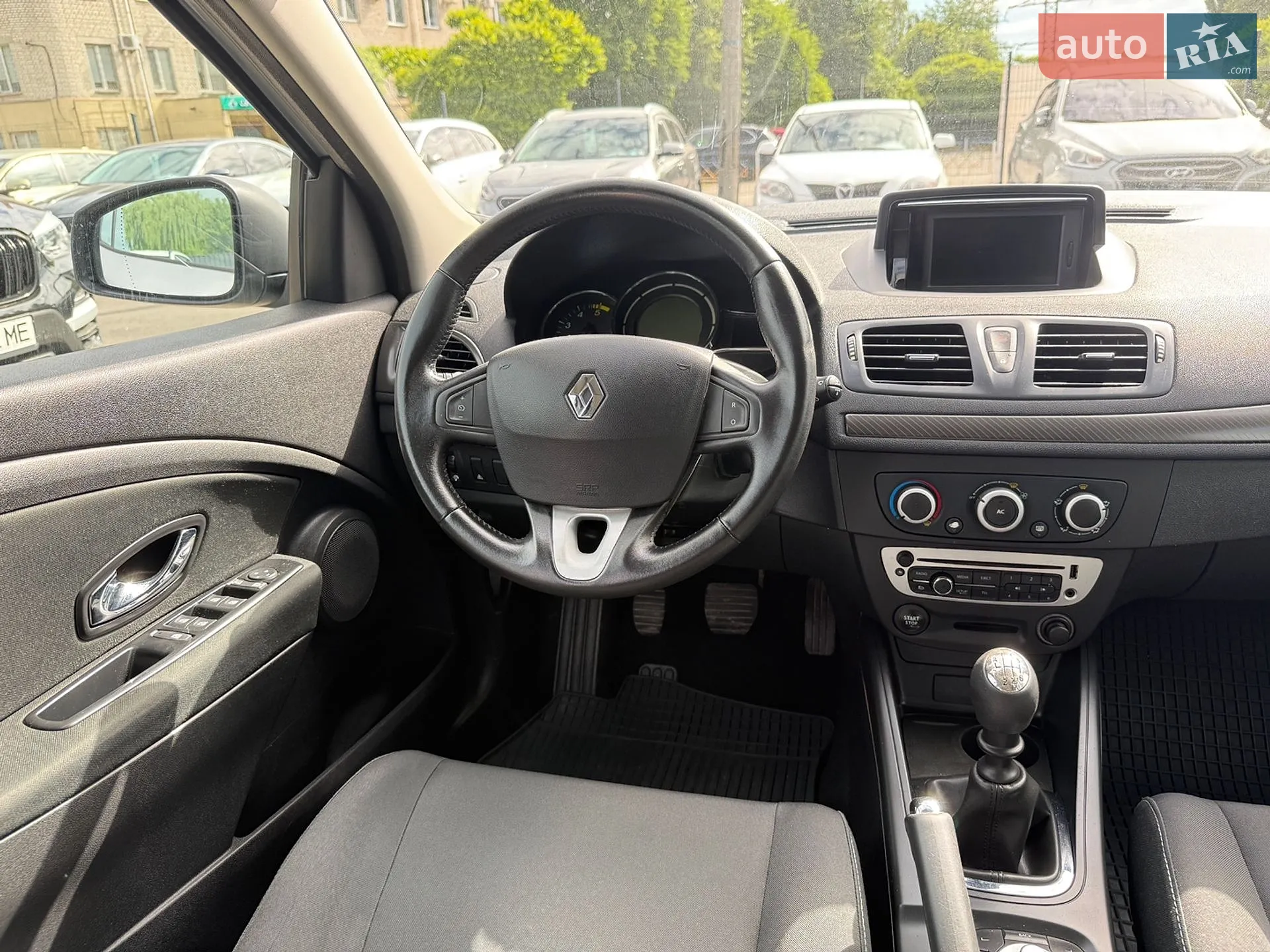 2013 Renault Megane - мініатюра 8