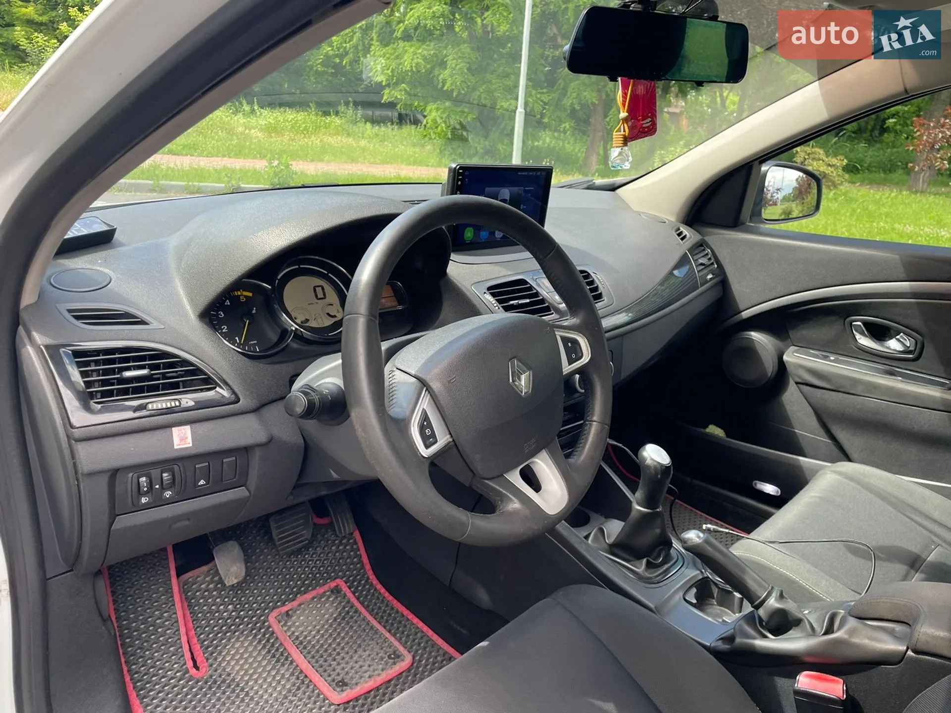 2011 Renault Megane - мініатюра 22