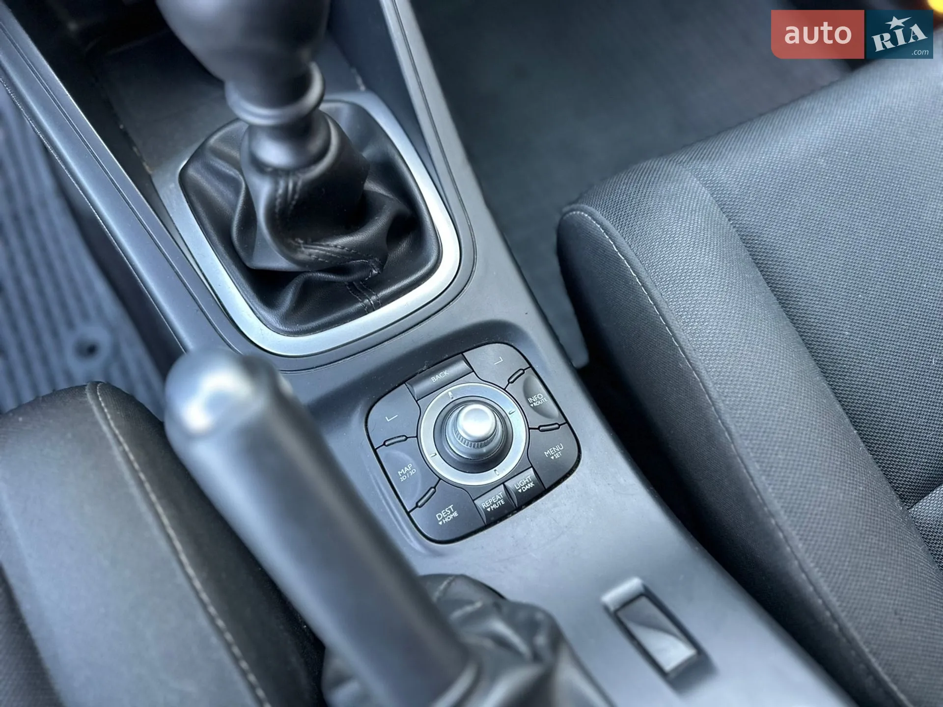 2012 Renault Megane - мініатюра 18