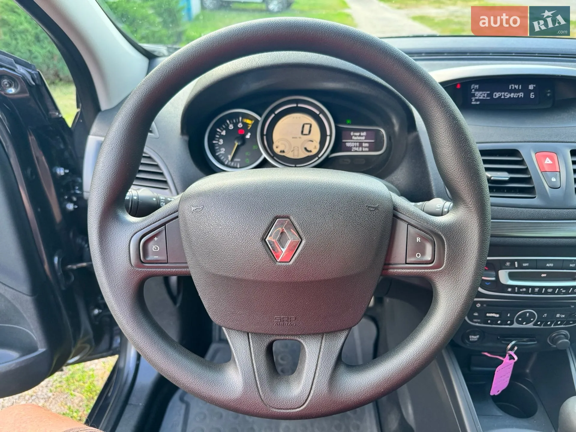 2011 Renault Megane - мініатюра 35