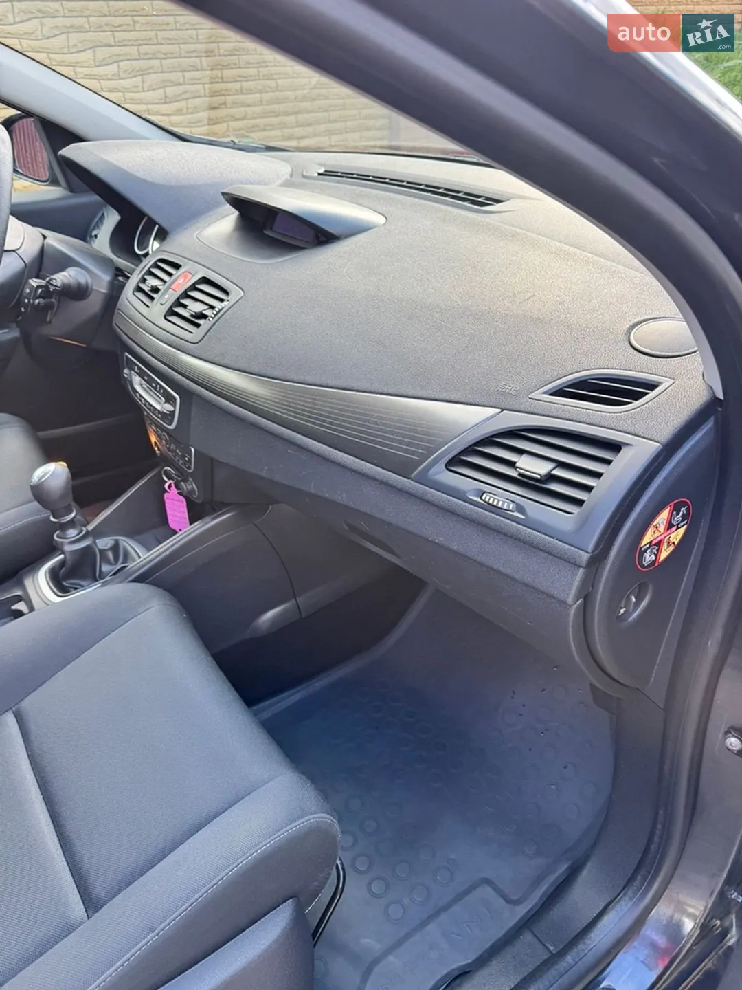 2011 Renault Megane - мініатюра 68