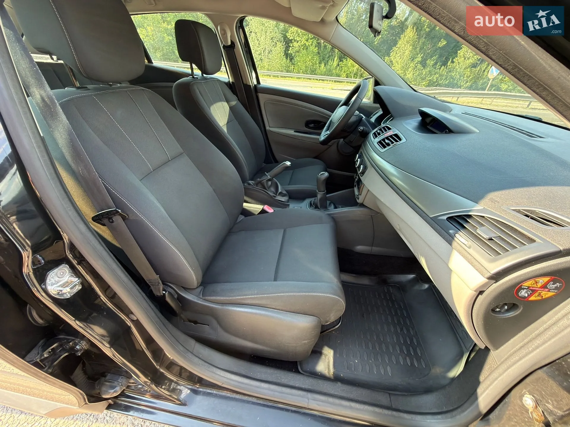 2010 Renault Megane - мініатюра 41