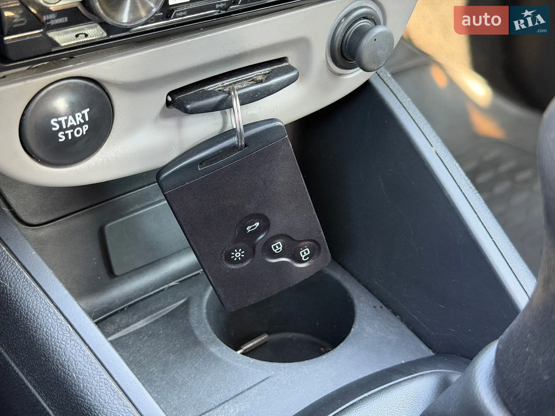2010 Renault Megane - мініатюра 51