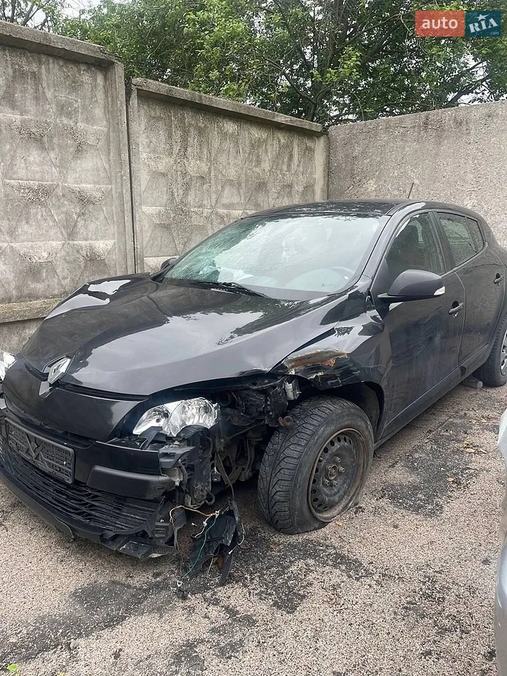 2010 Renault Megane - мініатюра 18