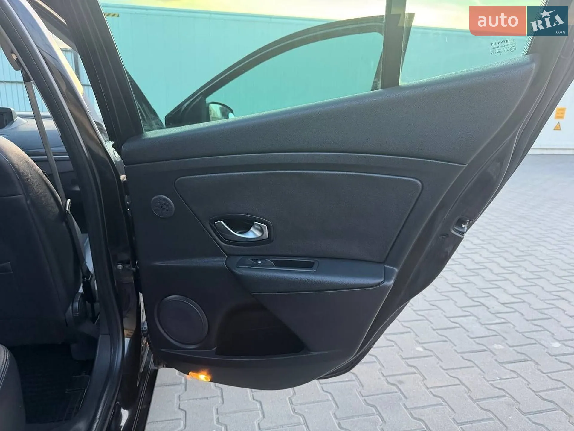 2010 Renault Megane - мініатюра 47