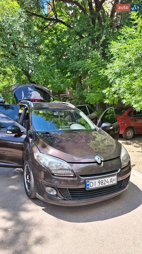 2012 Renault Megane - мініатюра 11
