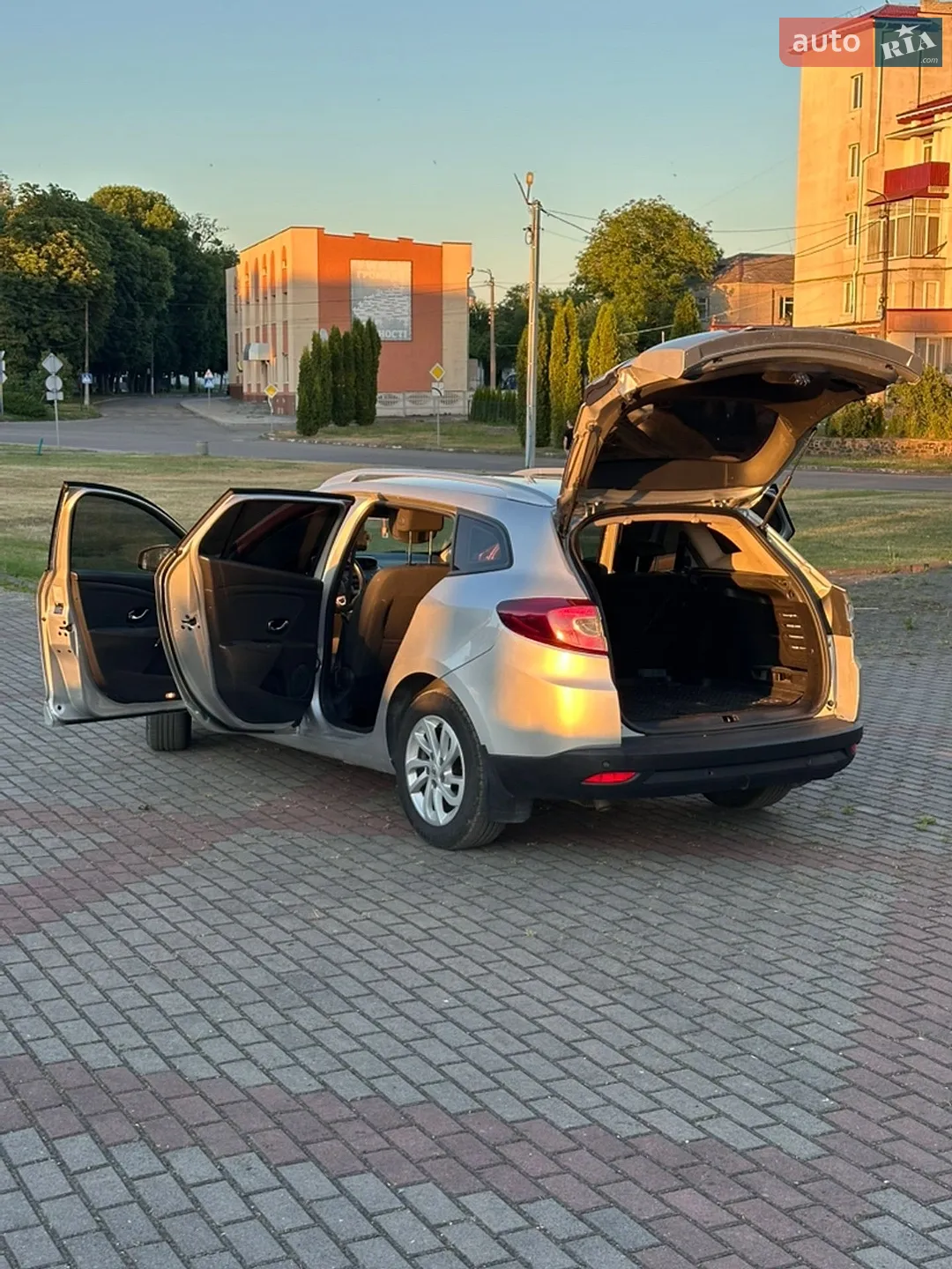 2012 Renault Megane - мініатюра 9