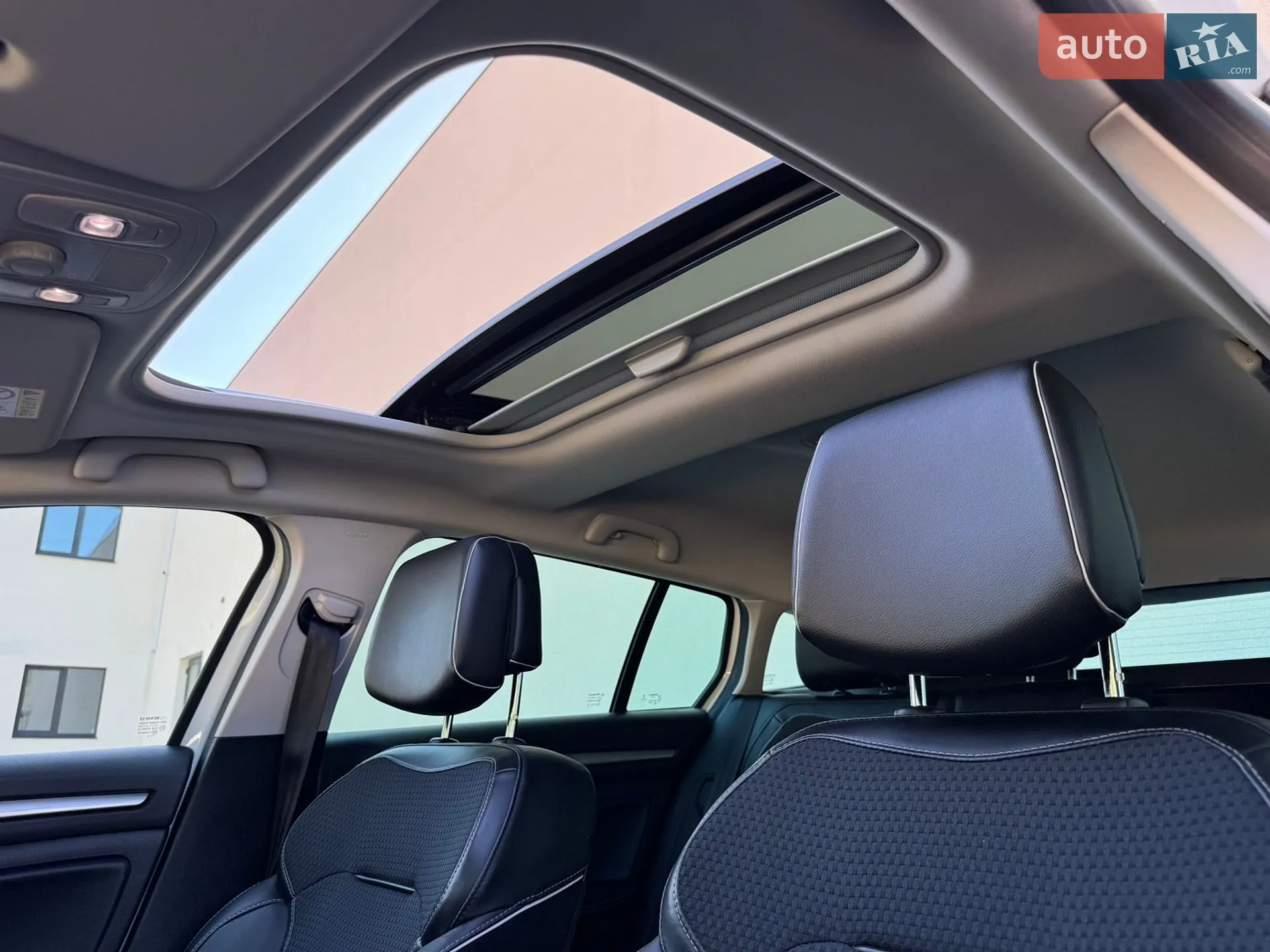 2018 Renault Megane - мініатюра 18