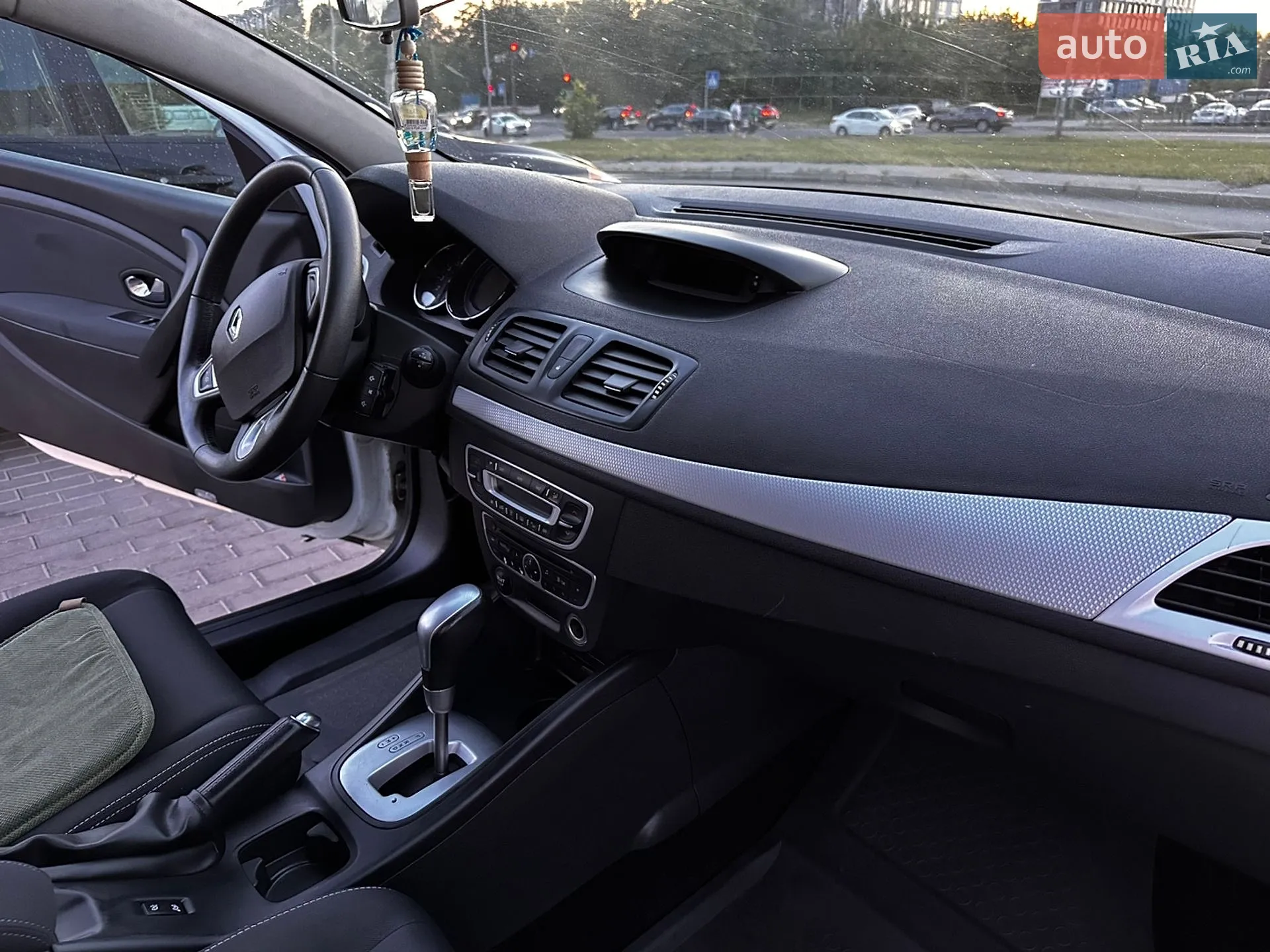 2012 Renault Megane - мініатюра 19