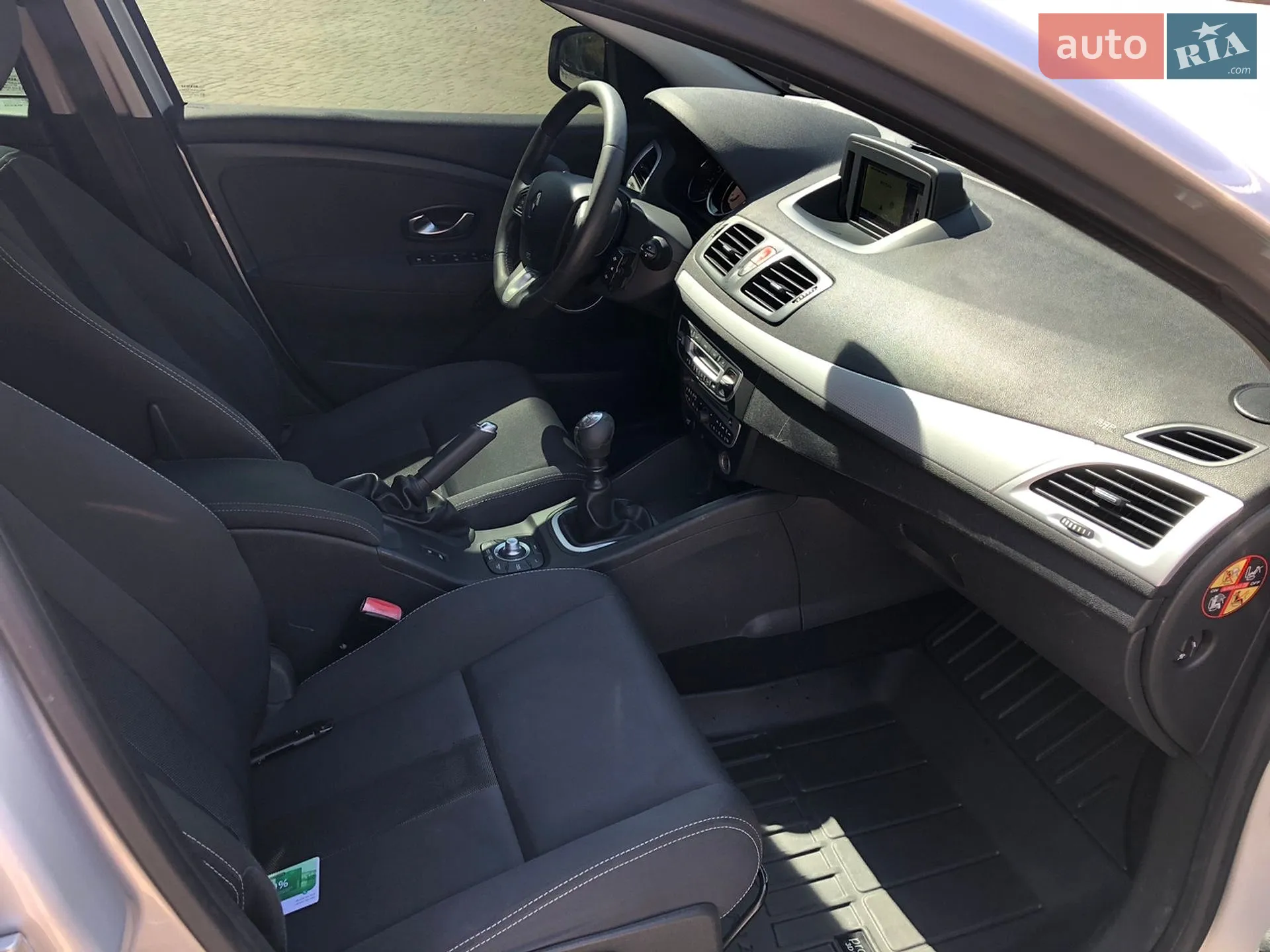 2010 Renault Megane - мініатюра 12
