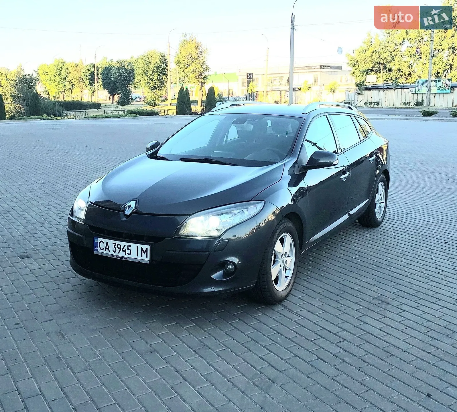 2010 Renault Megane - мініатюра 2