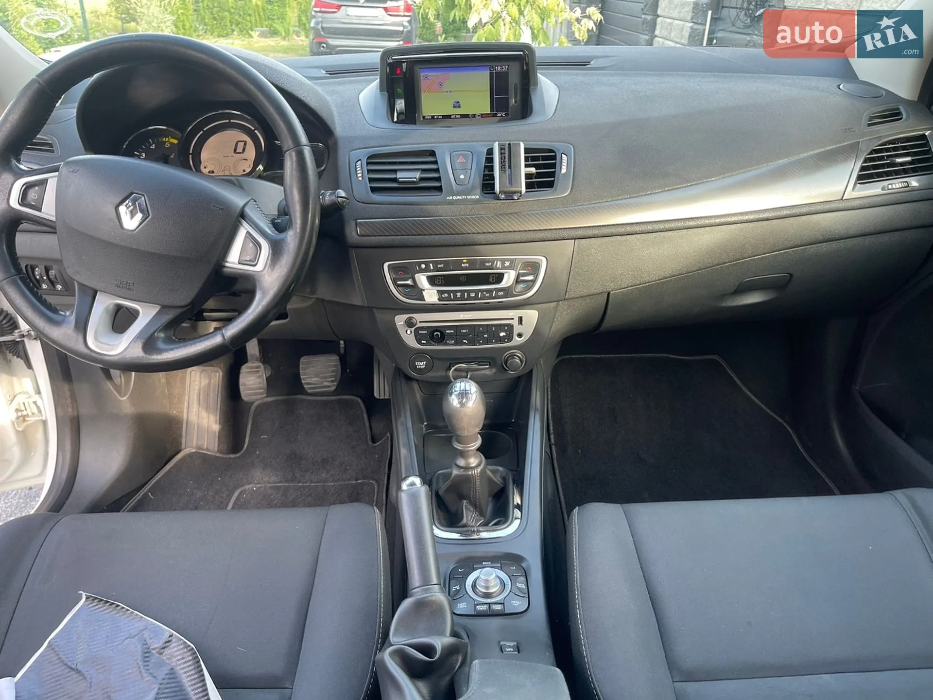 2012 Renault Megane - мініатюра 17
