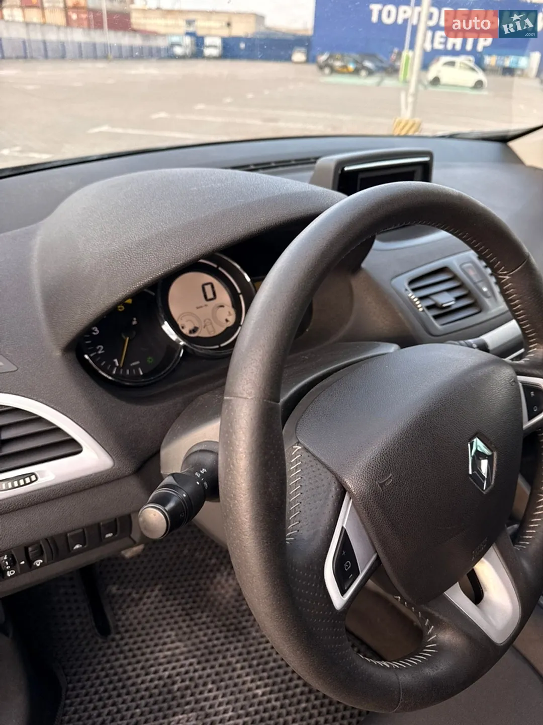 2012 Renault Megane - мініатюра 21