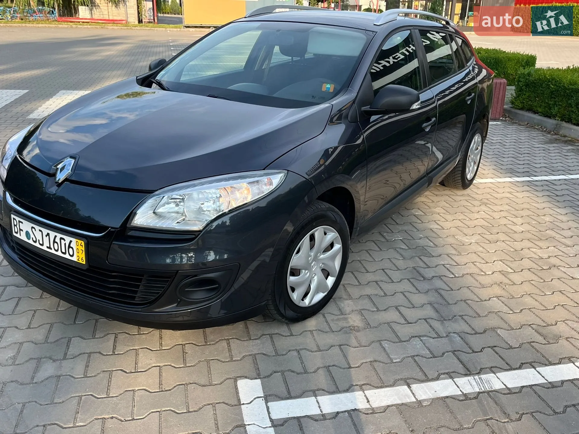 2012 Renault Megane - мініатюра 41