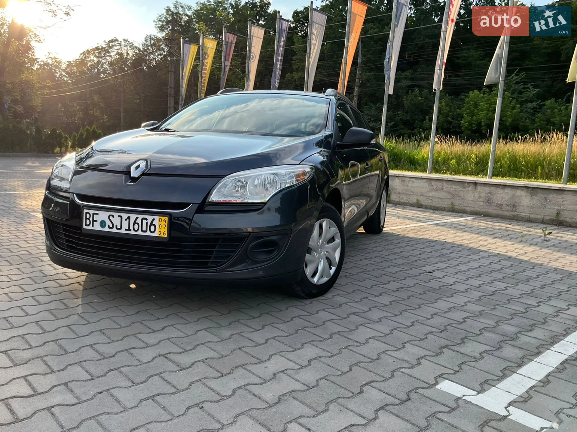 2012 Renault Megane - мініатюра 51