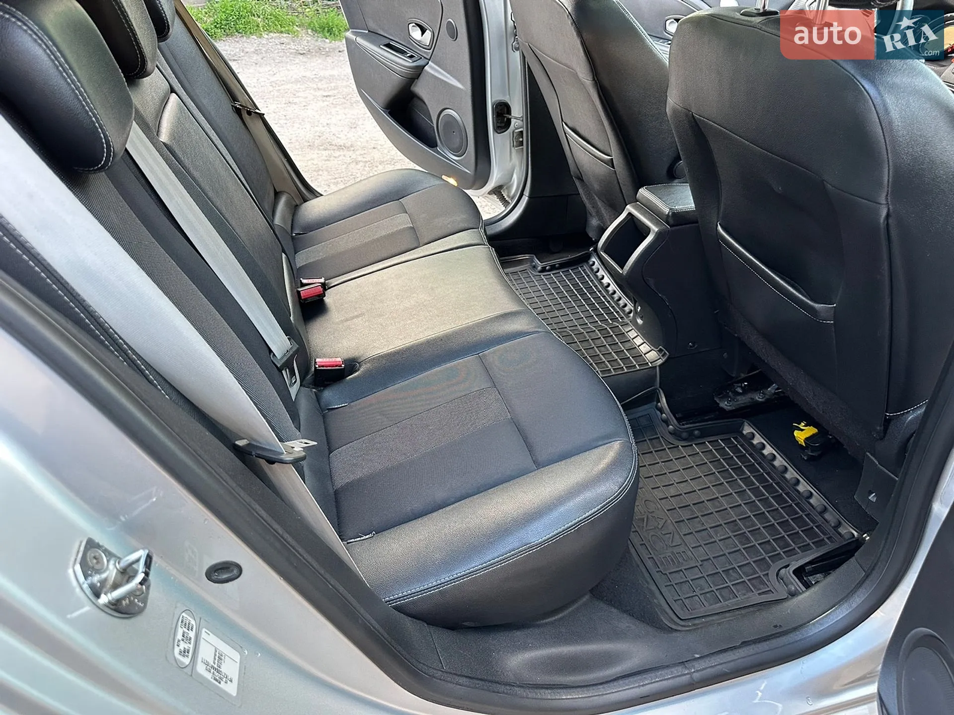 2011 Renault Megane - мініатюра 23
