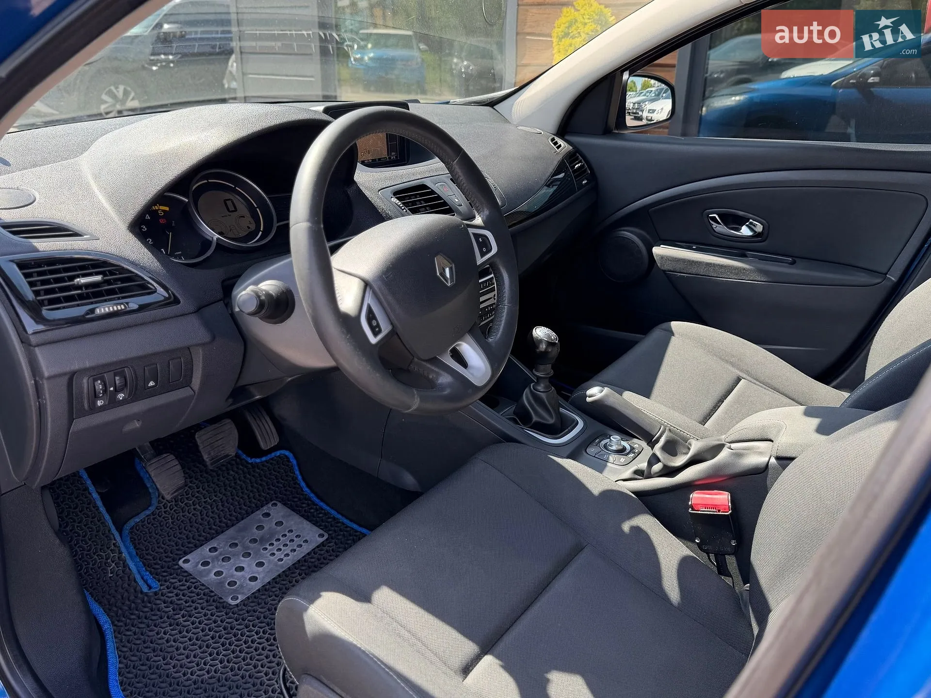2012 Renault Megane - мініатюра 28