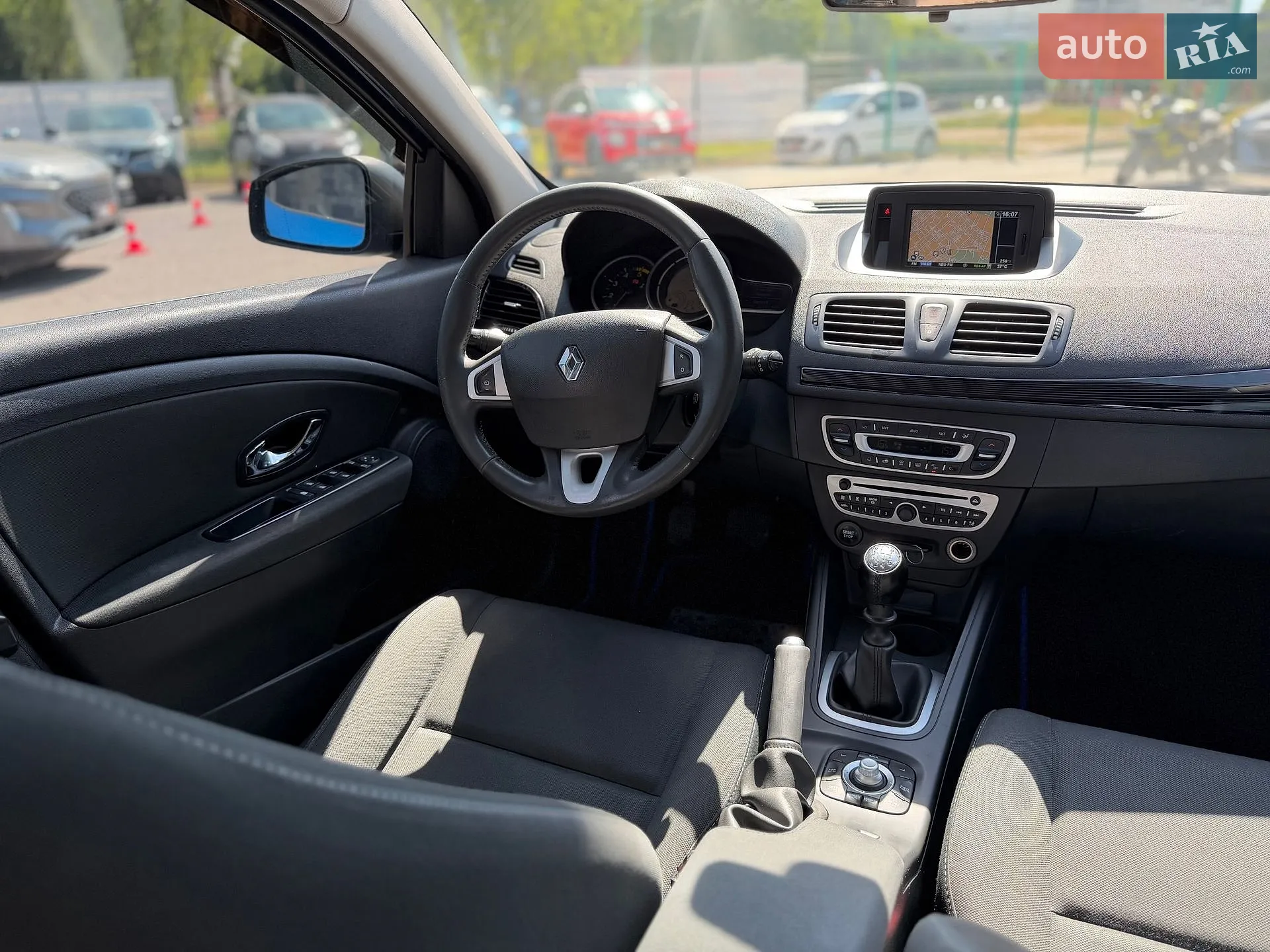 2012 Renault Megane - мініатюра 33