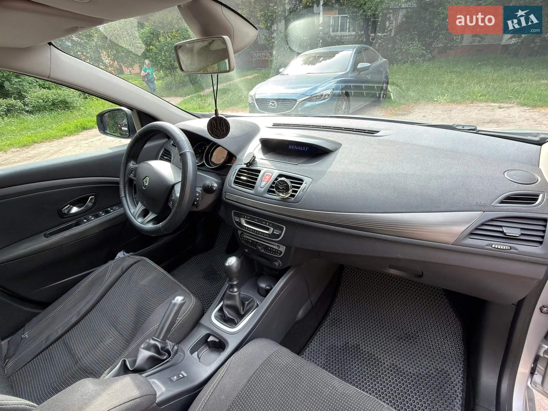 2010 Renault Megane - мініатюра 17