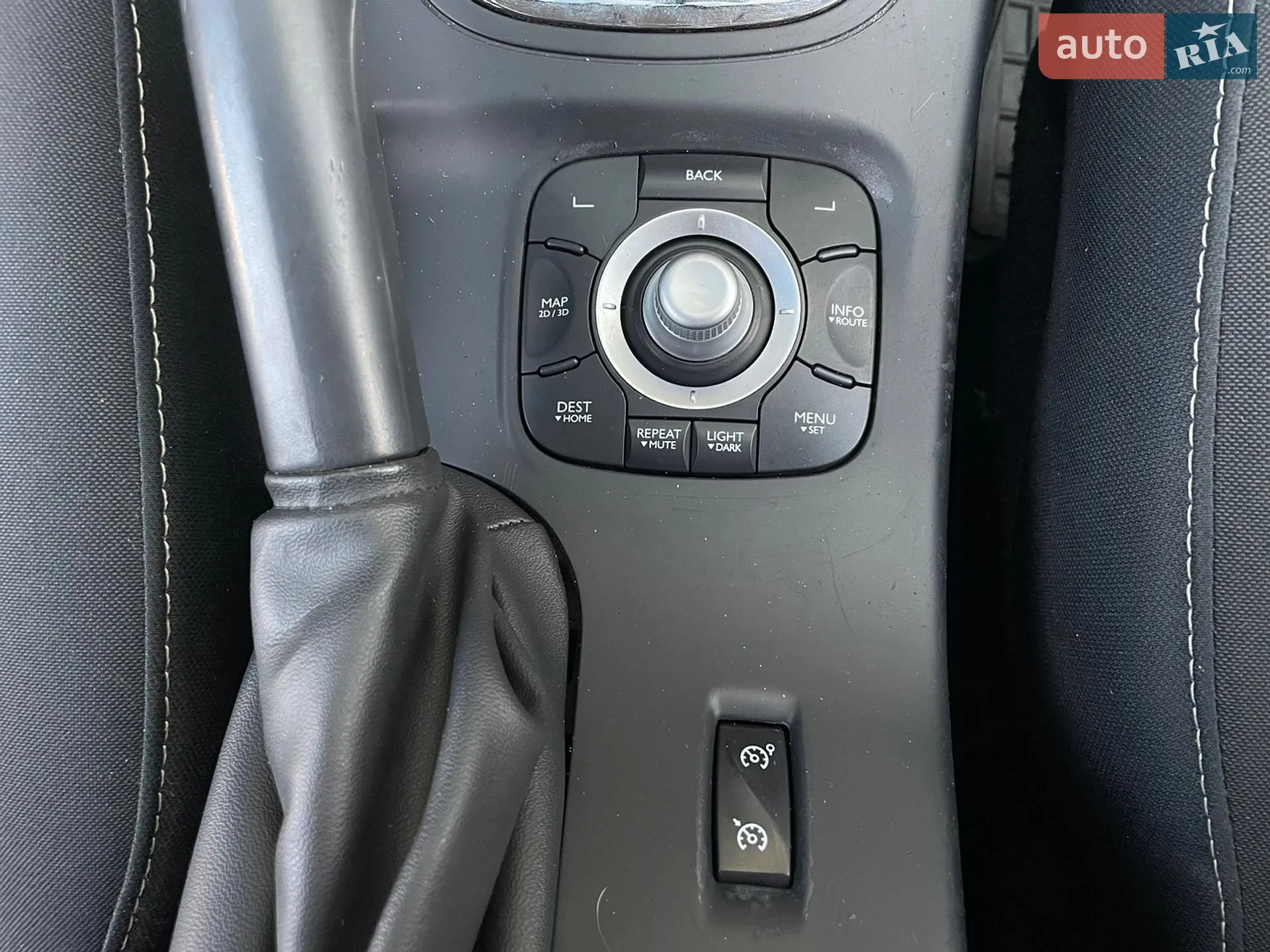 2014 Renault Megane - мініатюра 35