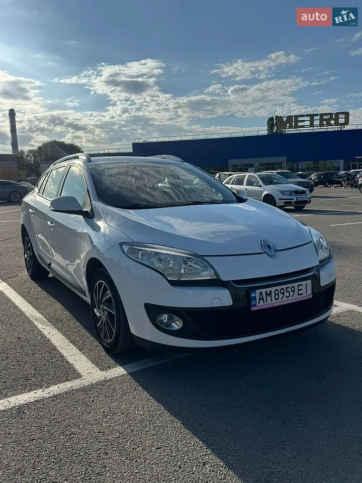 2012 Renault Megane - мініатюра 32