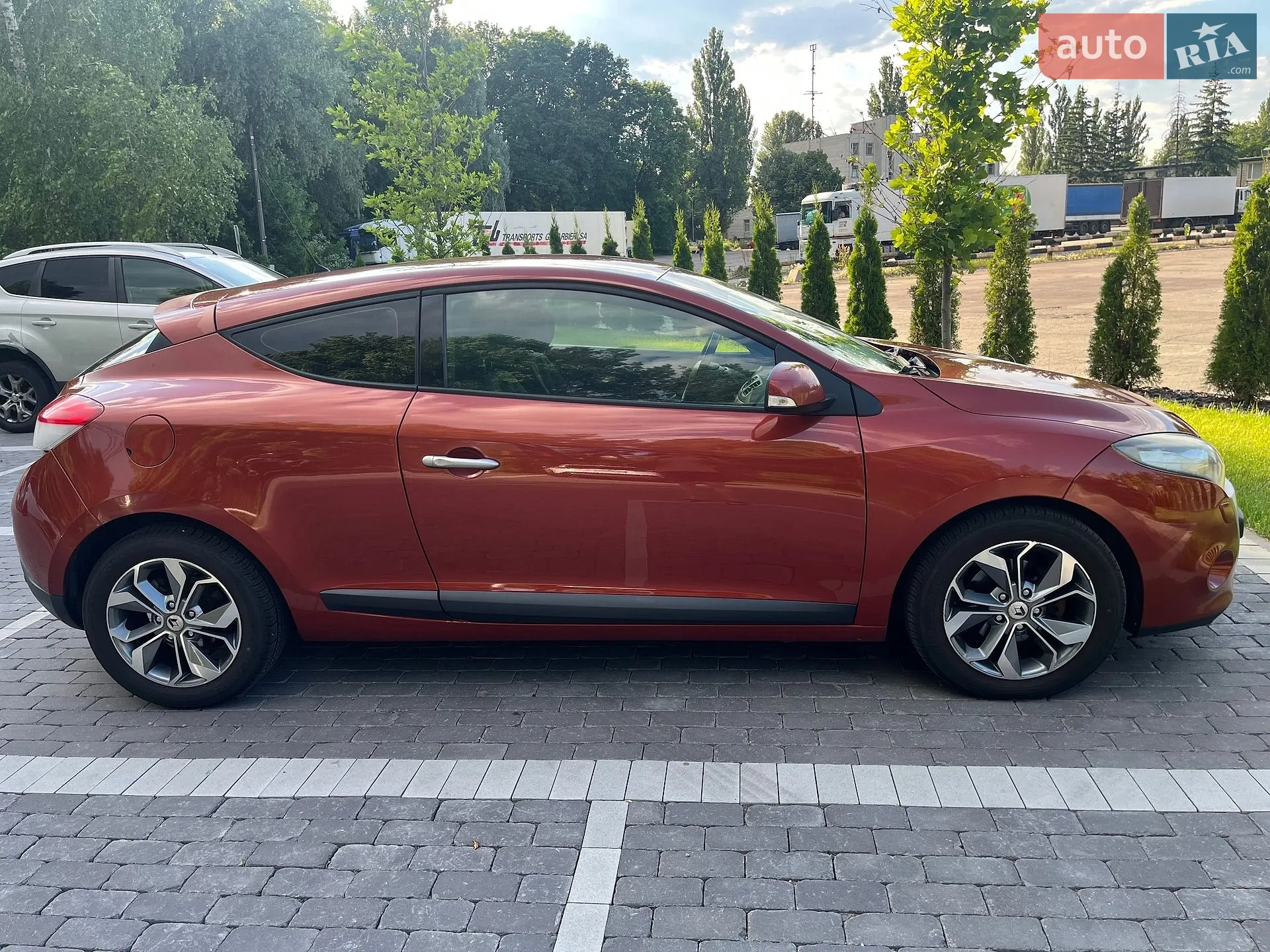 2010 Renault Megane - мініатюра 2