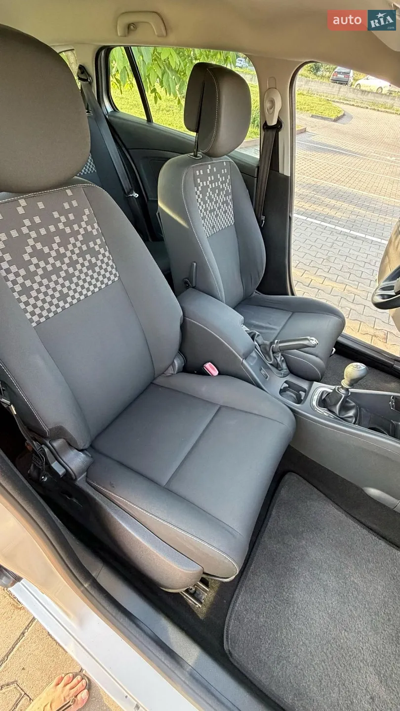 2012 Renault Megane - мініатюра 16