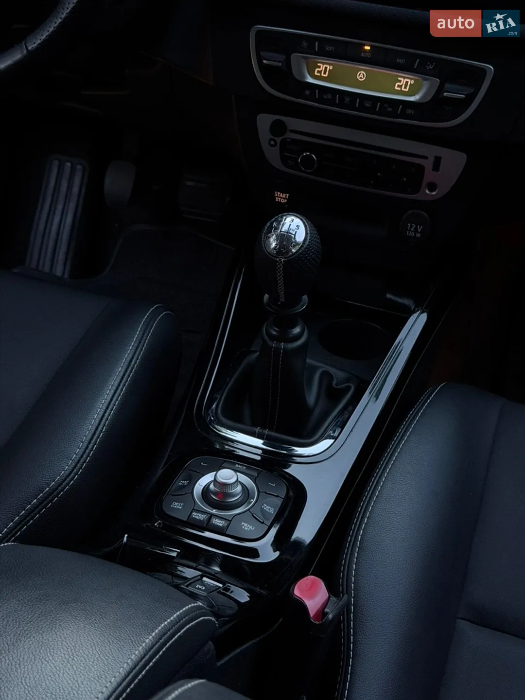 2013 Renault Megane - мініатюра 41