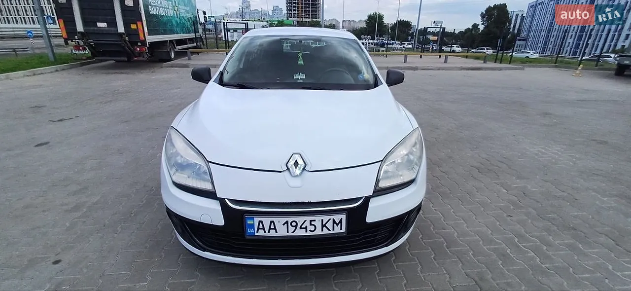 2013 Renault Megane - мініатюра 35