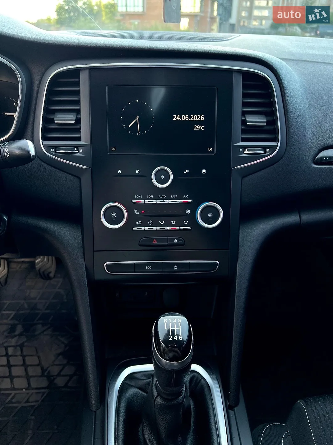 2016 Renault Megane - мініатюра 36