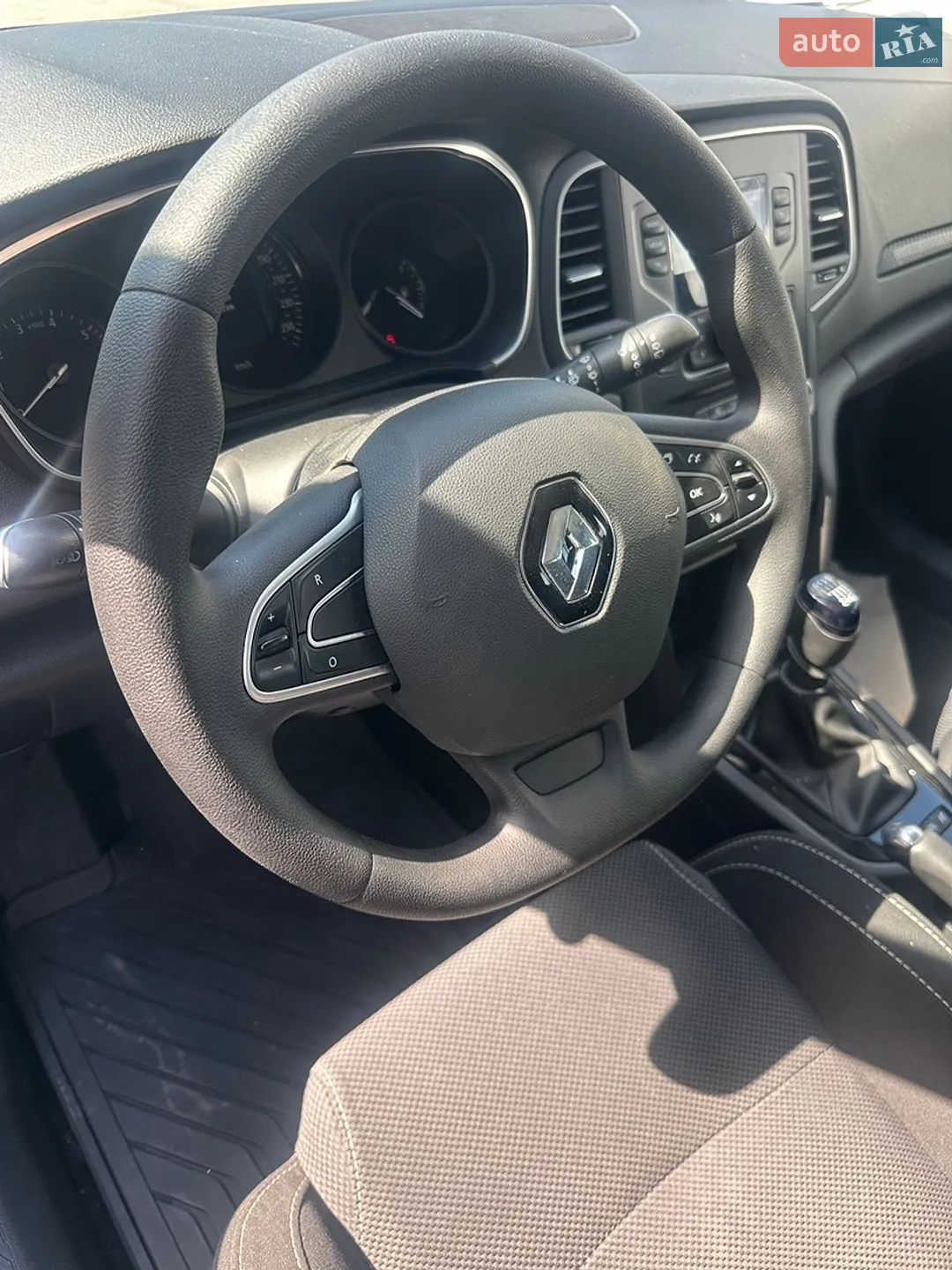 2017 Renault Megane - мініатюра 13