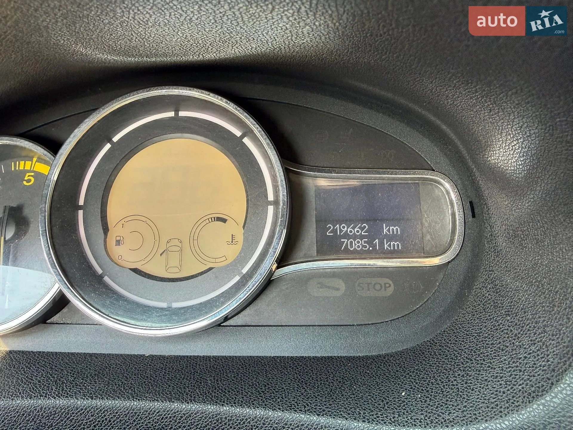 2010 Renault Megane - мініатюра 14