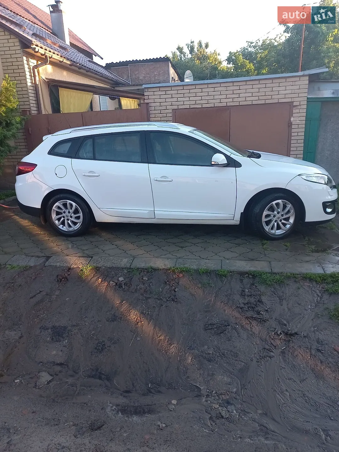 2013 Renault Megane - мініатюра 2