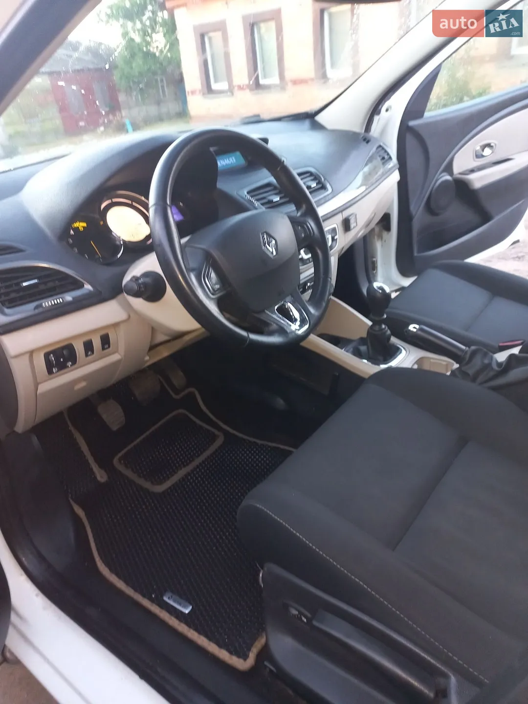 2013 Renault Megane - мініатюра 20