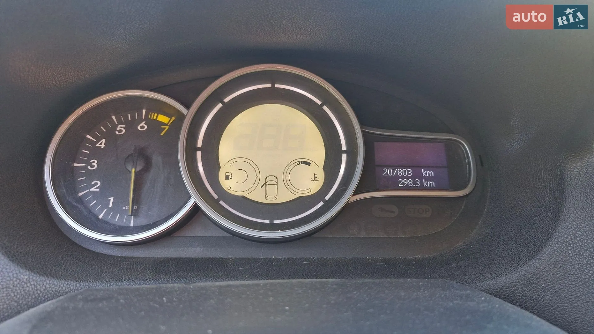 2010 Renault Megane - мініатюра 12