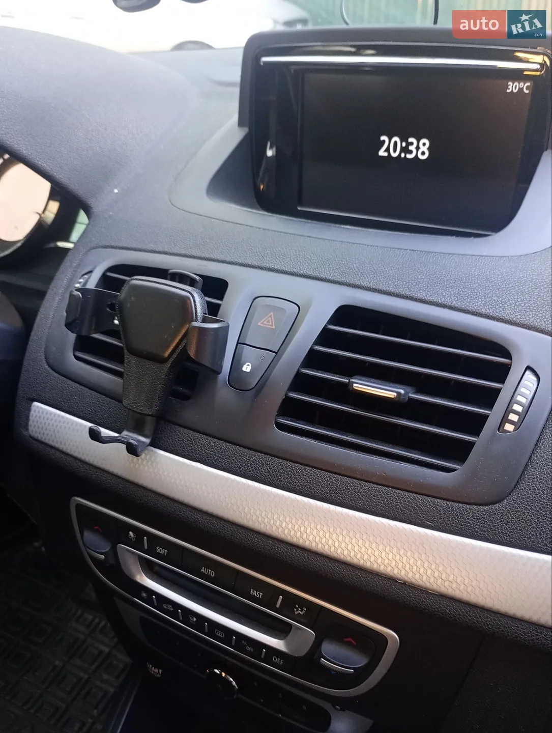 2014 Renault Megane - мініатюра 21